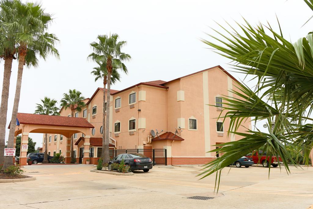 Americas Best Value Inn And Suites Houston Fm 1960 Экстерьер фото