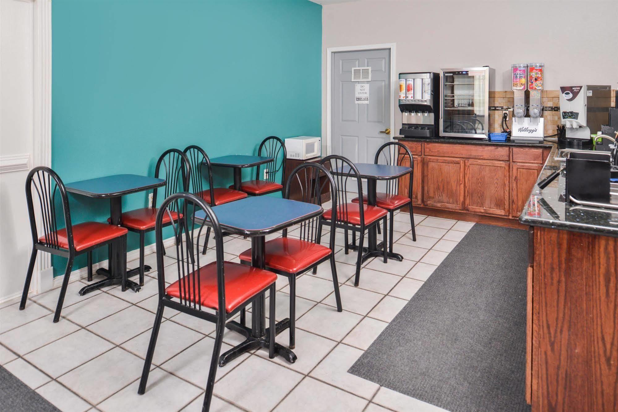 Americas Best Value Inn And Suites Houston Fm 1960 Экстерьер фото